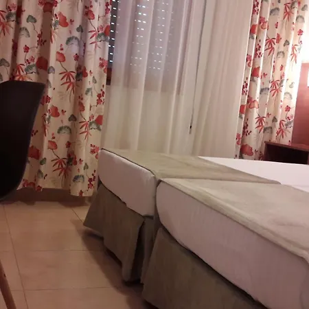 Torres Touriño Hotel 2*