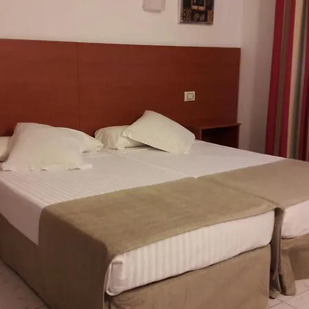 Torres Tourino 호텔 2*